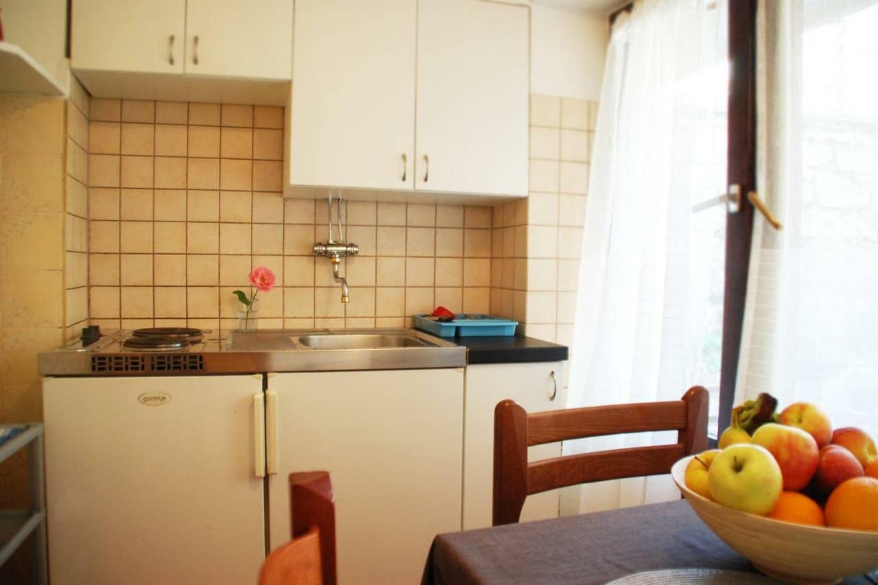 Studio Apartman Ziganto Ičići Exterior foto